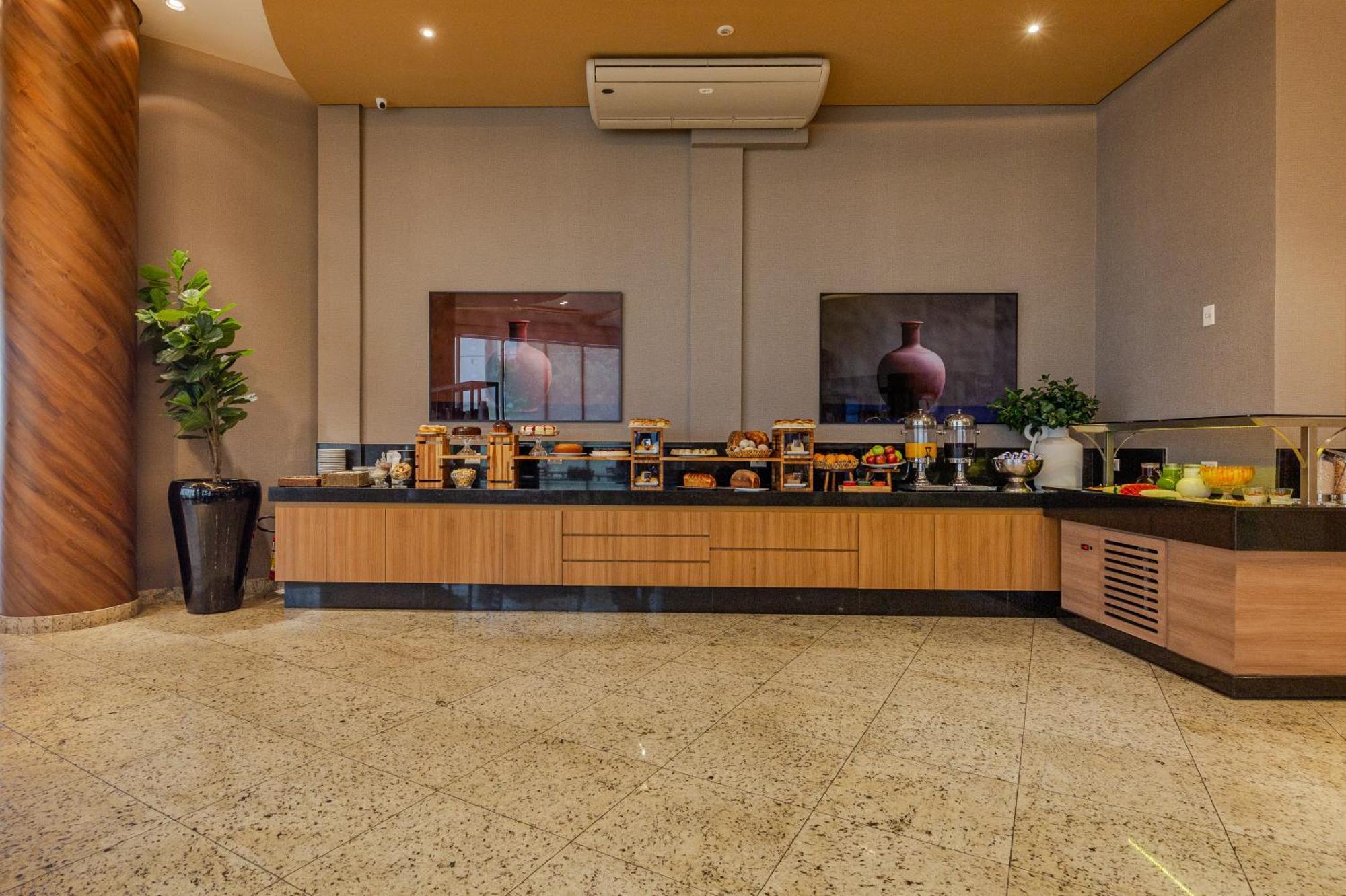 Nohotel Premium Американа Екстериор снимка