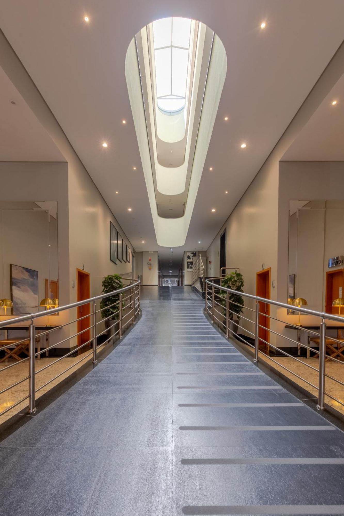 Nohotel Premium Американа Екстериор снимка